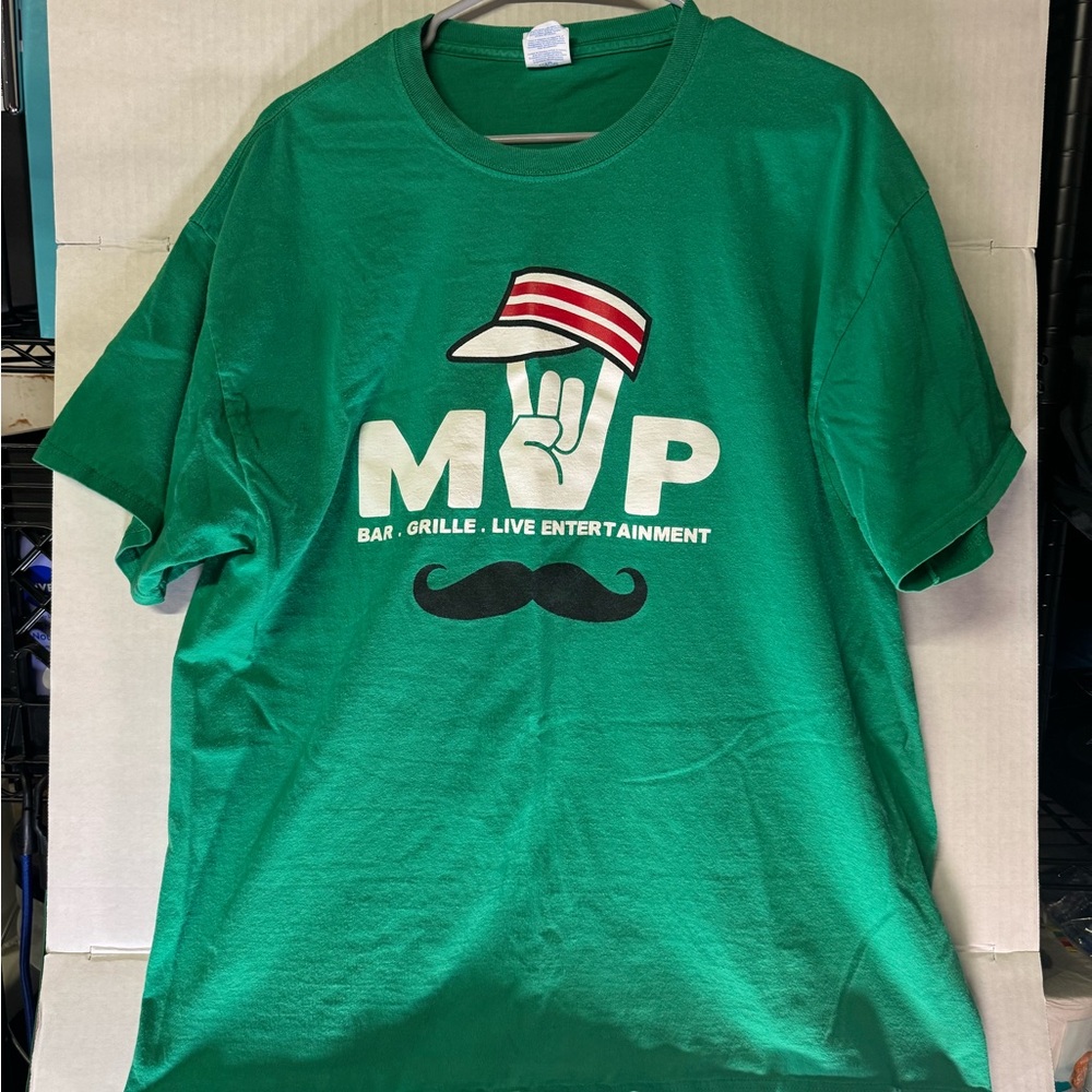 MVP Bar & Grille Live Entertainment Green Graphics Tshirt Men XL Port & Company